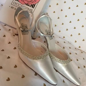 Beautiful Ivory Beaded Heels by Special Occasion